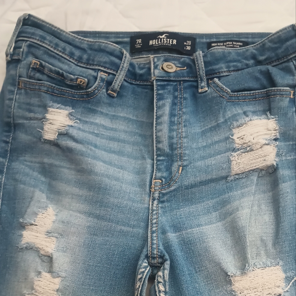 Hollister High Rise Distressed Light Blue Jeans